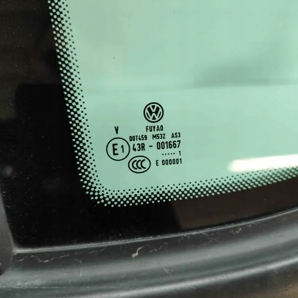 Ventana trasera izquierda VW TIGUAN OEM 5N0845041A image 6