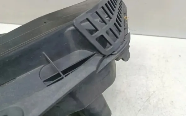 OEM 6987608 pyyhinvarren liitos BMW 5 GT F07 image 4