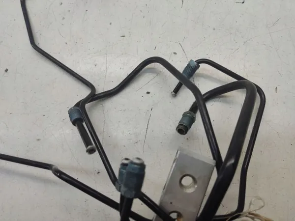 BMW 5 F10 F11 Jarrunvahvistinletku OEM 6783529 image 9