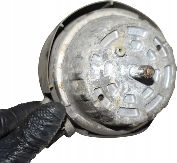 AUDI A6 C6 LIFT 3.0 TFSI Motorhalterung Links 4F0199379BH image 2