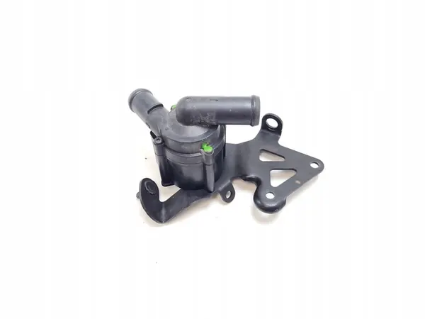 Vattencirkulationspump Bentley Flying Spur 2015 079121093H image 5