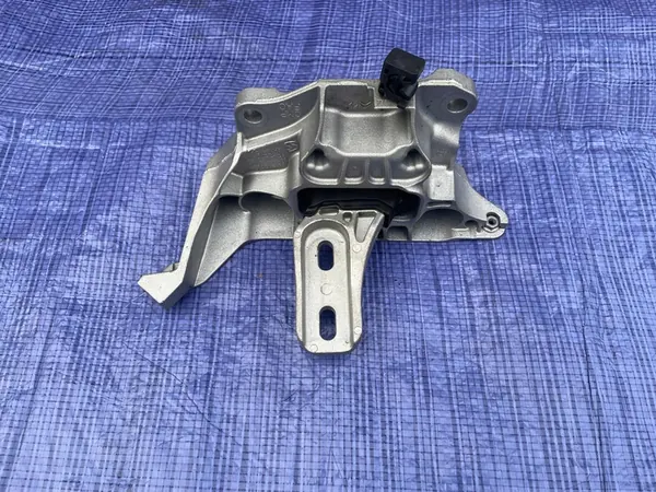 Support de boîte PEUGEOT 208 II 1.2 VTI image 2