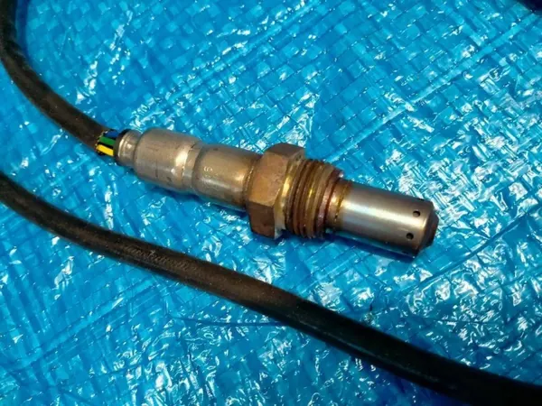 Sensor NOx OEM 4M0907807BF para Audi Q7 Q8 Touareg image 3