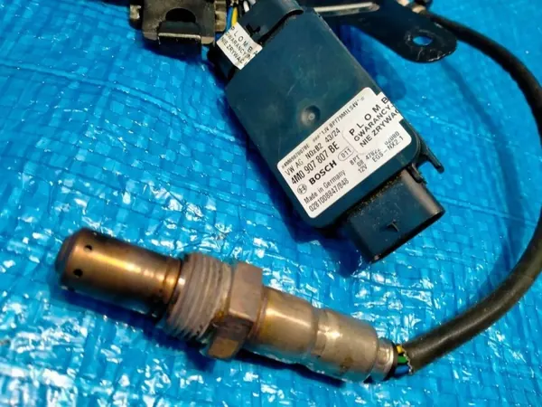 Sensor NOx OEM 4M0907807BF para Audi Q7 Q8 Touareg image 8