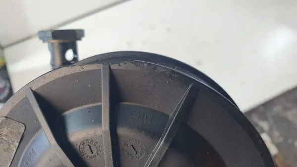 Bomba de direção assistida BMW 3 E92 E93 335 3.0i OEM 7553955 image 6