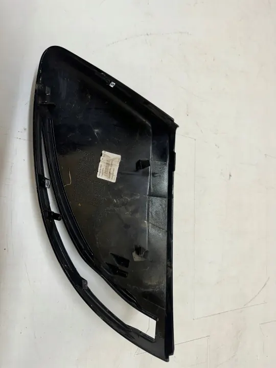 Mercedes-Benz VITO 447 Rechter Spiegellijst OEM A20103017 image 4