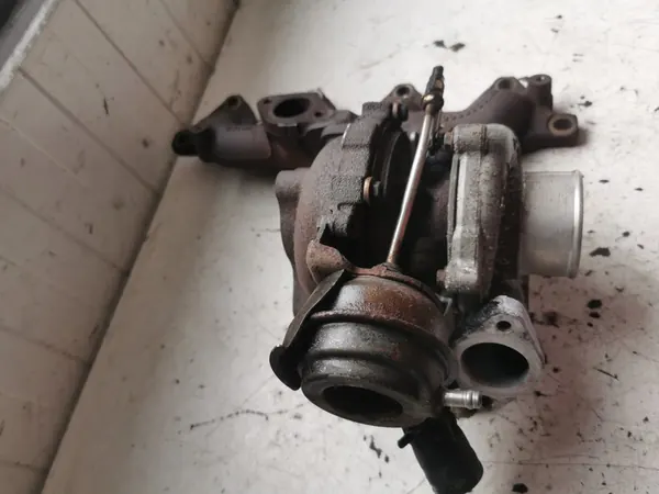 Turbo para Opel Astra J H Meriva B Zafira B 1.7 CDTI image 4
