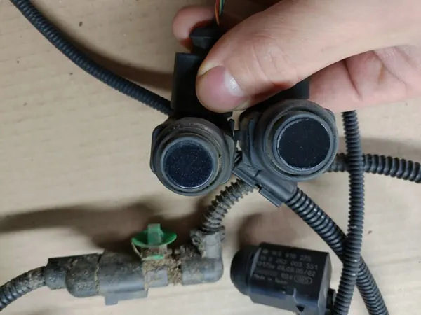 4X PDC Sensor Heckstoßstange VW Jetta III 5-10 image 2