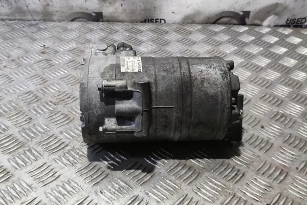 Compresor de aire acondicionado MERCEDES-BENZ E T-MODEL A0008305600 image 3