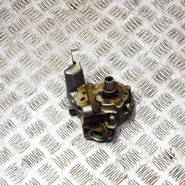 Pompe à huile Audi OEM 06E105AQ pour A6 C7 3.0TFSI image 3