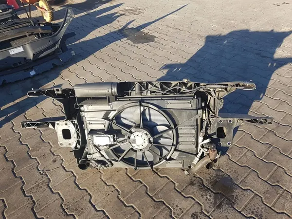 SEAT LEON 2 II LIFT 09-12 1.6 TDI Ventilador de Radiador Frontal OEM 1P0805588B image 3