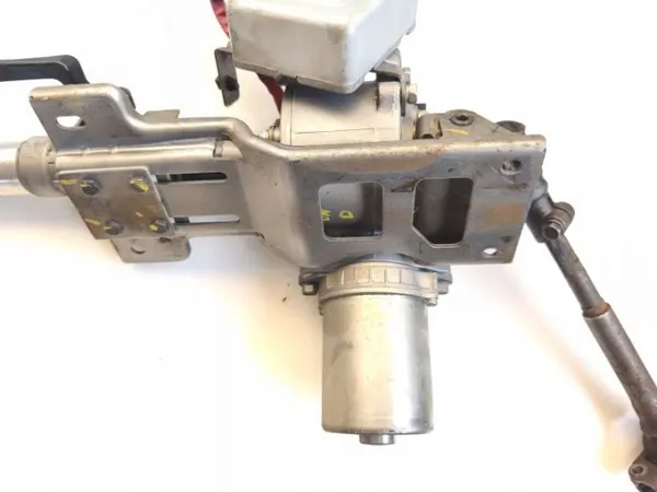 Direction assistée Hyundai i20 OEM 563001J700 image 8