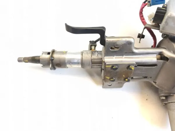 Direction assistée Hyundai i20 OEM 563001J700 image 9