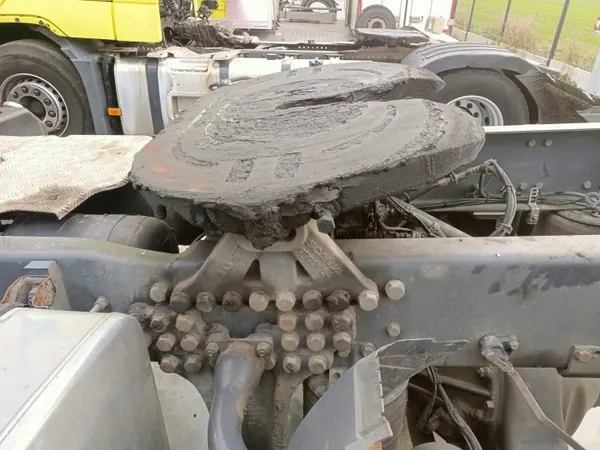 Assento Scania OEM 18711911441212312123 - Usado image 2