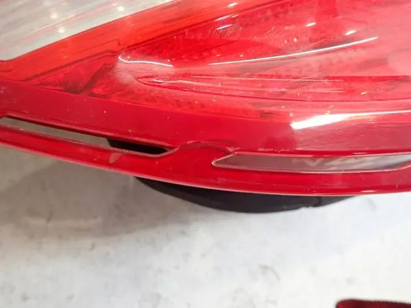 Linker achterlicht MERCEDES C-KLASSE W204 2007-2011 A2048200164 image 3