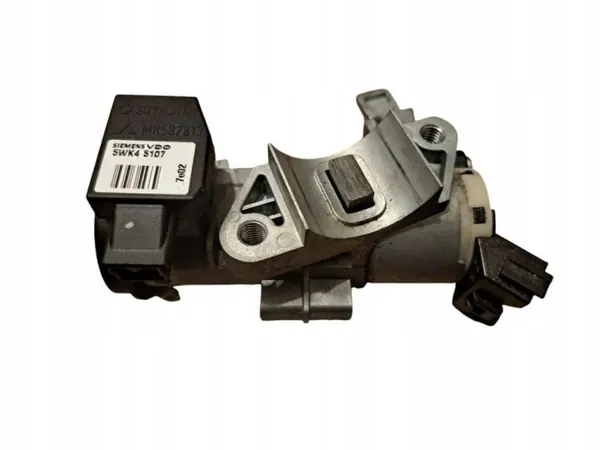 Contacteur d'allumage OEM 4408A040 Mitsubishi Colt VI image 2