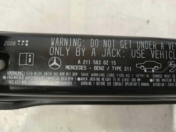 Cric Mercedes OEM A2115830215 pour CLS C219 W211 image 3