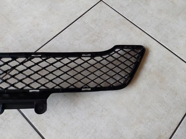 Rejilla de Parachoques - Centro - Mercedes ML W164 Lift image 5