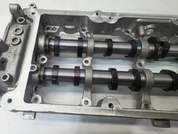 Base da Cabeça & Eixos de Cames OEM 05L103308L image 10