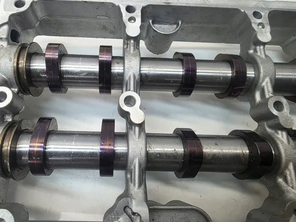 Base da Cabeça & Eixos de Cames OEM 05L103308L image 3