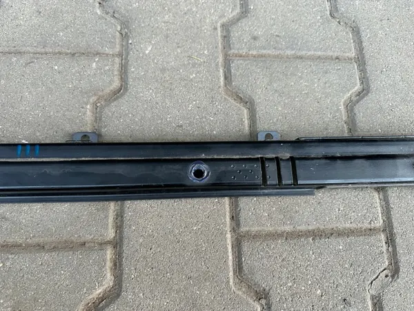 Citroen Jumpy III Guía Puerta Lado Derecho OEM 9822824680 image 5