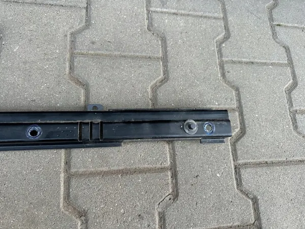 Citroen Jumpy III Guía Puerta Lado Derecho OEM 9822824680 image 6