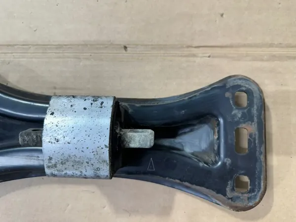 Versnellingsbaksteun OEM A2302420001 Mercedes SL R230 image 3