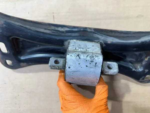 Versnellingsbaksteun OEM A2302420001 Mercedes SL R230 image 4