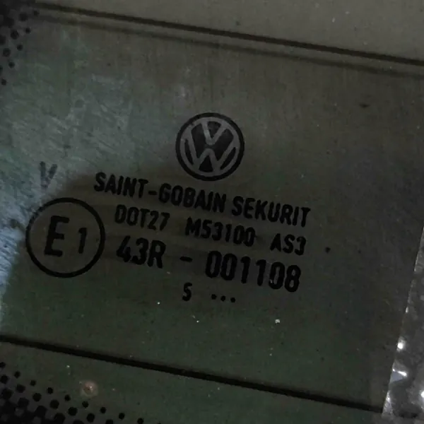 Heckfenster VW Amarok OEM 1ST845051J Gebraucht image 4