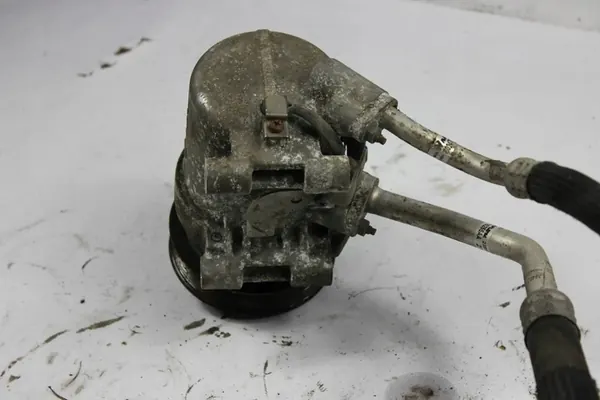 Compresseur de climatisation Peugeot OE 9808860080 image 5