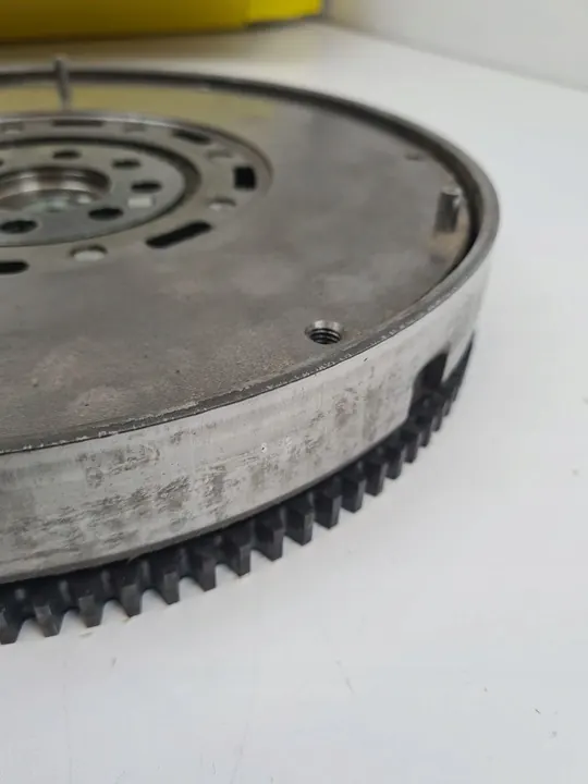 Volante bimassa LuK 415 0078 10 image 6