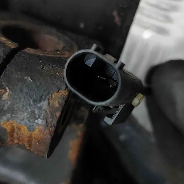 Fiat Doblo 2013 Mozzo ruota anteriore destro image 7