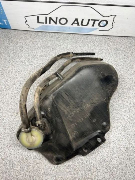 BMW 3 E36 Bränsletank OEM 1182156 - 1.67L Diesel image 2