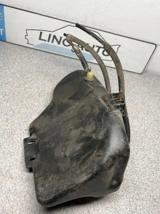 BMW 3 E36 Bränsletank OEM 1182156 - 1.67L Diesel image 3