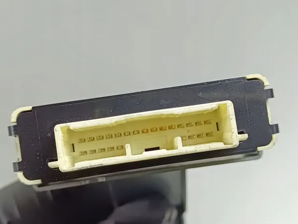 Toyota GT 86 Jousitusmoduuli OEM 84051CA020 image 4