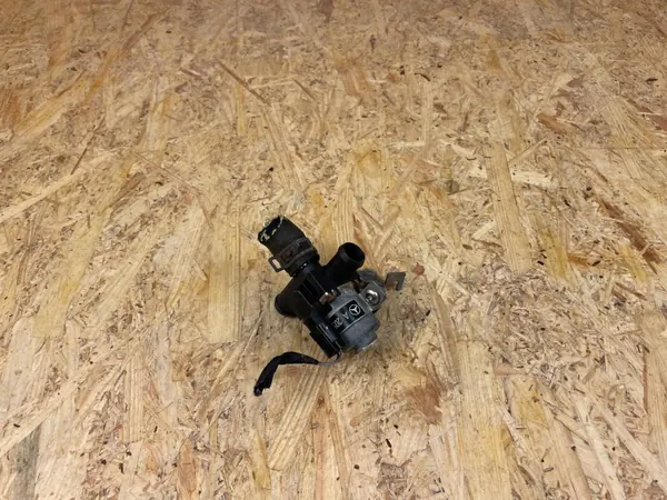 Vattenvärmarventil OEM A2059063401 för Mercedes W205 image 8