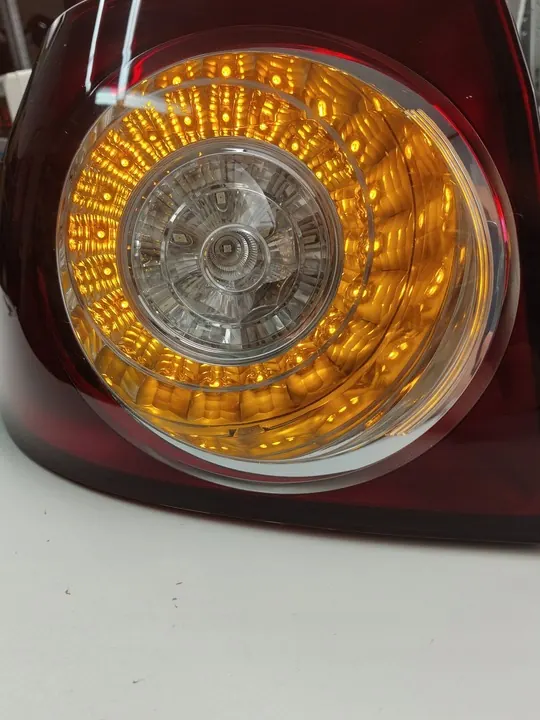 Volkswagen Golf Plus Luz Trasera Izquierda 5M0945095M image 2