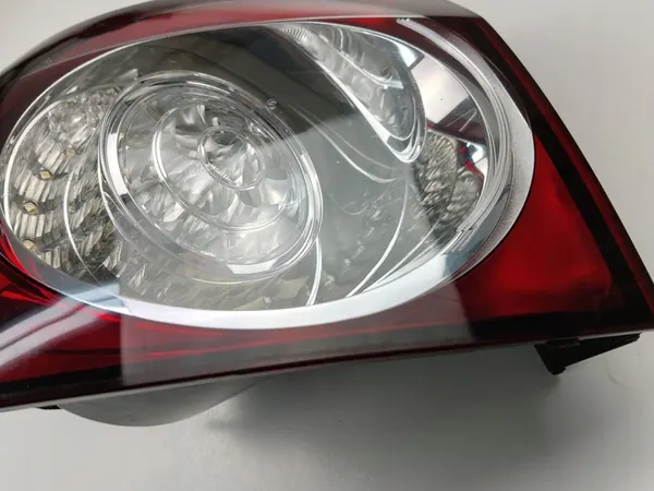 Volkswagen Golf Plus Luz Trasera Izquierda 5M0945095M image 5