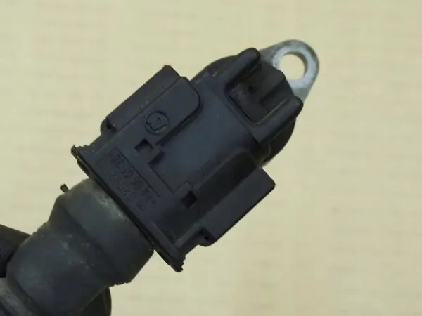 Sensor posição virabrequim BMW M57 OEM 2247926 image 9