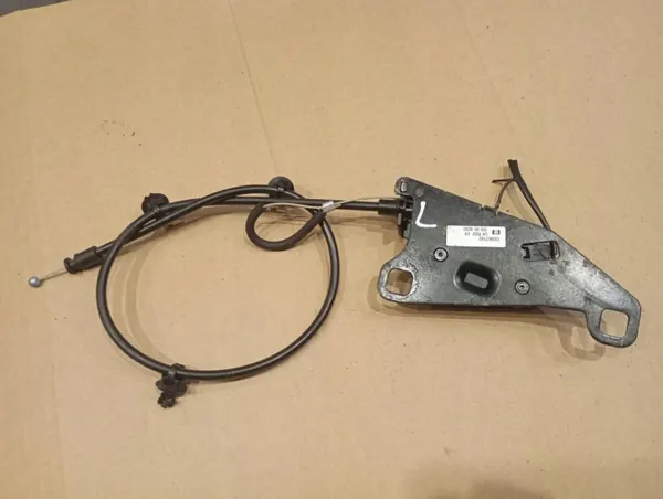 Katto lukko vasen OEM 133067102 Opel Astra H Cabriolle image 3