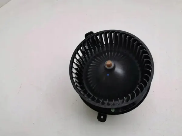 Aquecedor Audi A1 OEM 2Q2820021A - Usado image 2