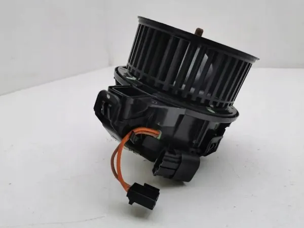 Aquecedor Audi A1 OEM 2Q2820021A - Usado image 3