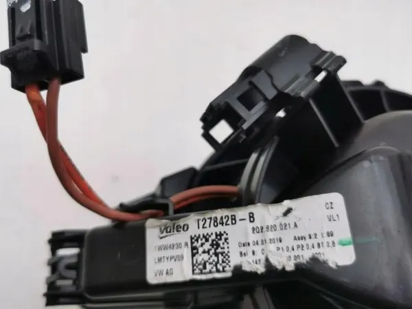 Aquecedor Audi A1 OEM 2Q2820021A - Usado image 5