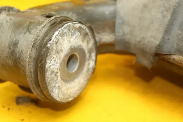 Braccio di Controllo Posteriore Sinistro Audi A6 C6 image 3