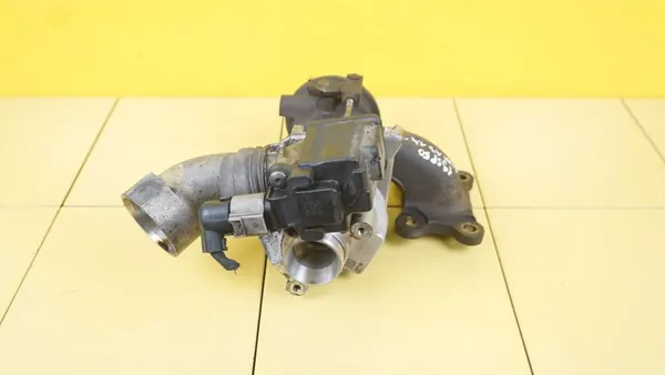 A3 8V LEON GOLF 1.4 TFSI Turboaggregat 04E145704R image 4