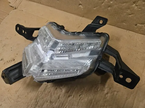 Luz DRL Kia Niro OEM 92207-G5500 Esquerda Halogénea image 3