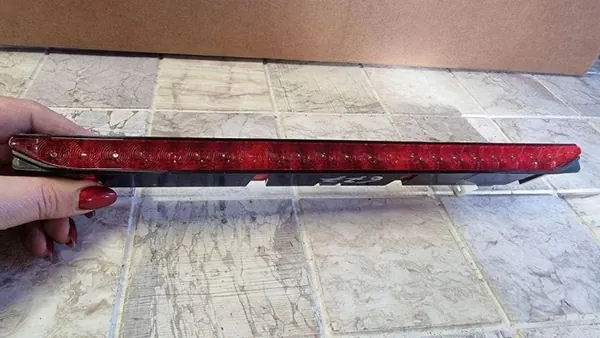 Luz de Travão Fiat Croma II OEM 00517750180 image 2