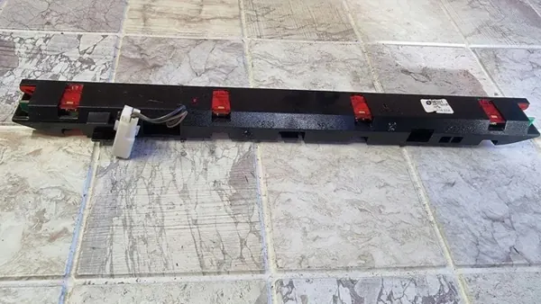 Luz de Travão Fiat Croma II OEM 00517750180 image 4