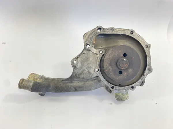 Vesipumppu OEM 1022011001 Mercedes M102 moottorille image 10