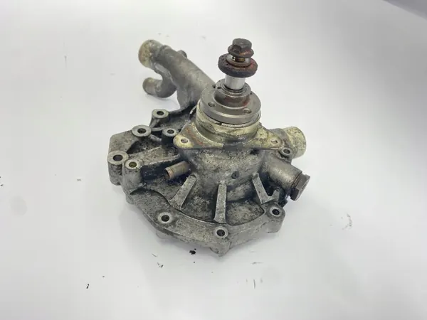 Vesipumppu OEM 1022011001 Mercedes M102 moottorille image 4